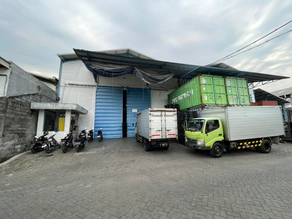 Gudang Surabaya